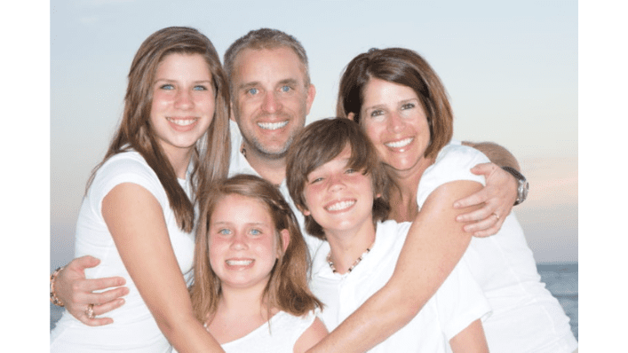 Watch This Mom Listen to Her Daughter’s Heartbeat One Last Time. It’s So Powerful It Left These News Anchors in Tears