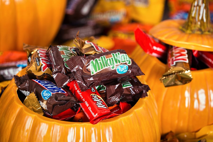 The Dark Side Of Chocolate What You Need To Know Before Buying Your 