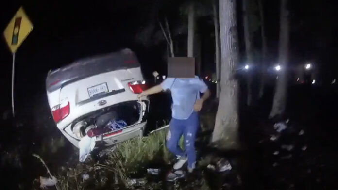 sheriff lifts a car
