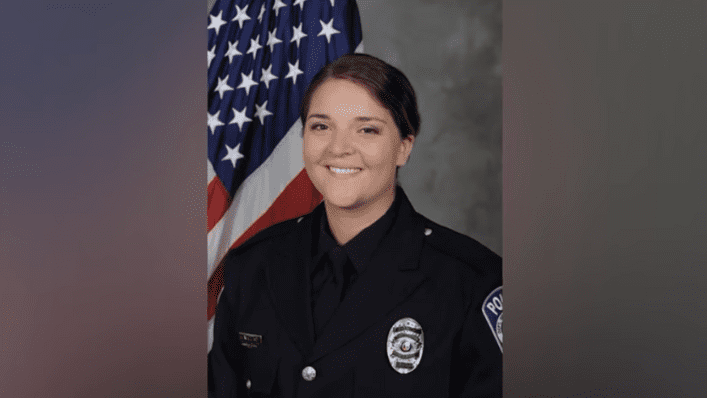 South Carolina Police Officer Pulls Over Car for Running Red Light—That’s When the Driver Mouths ‘Help Me’