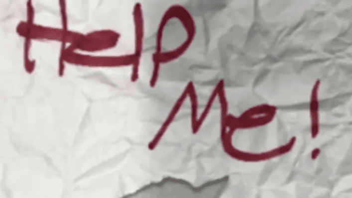 Brave 13-Year-Old Girl Rescued from Kidnapper After Writing “Help Me” Sign Outside of Laundromat