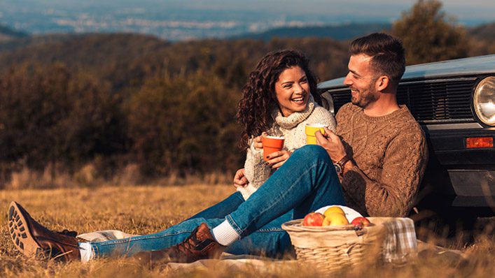 20 Second Date Ideas: From Cozy Nights In to Adventurous Outings