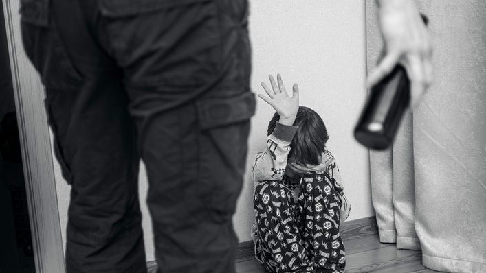 Navigating the Pain of When Family Doesn’t Act Like Family: Strategies for Coping and Healing