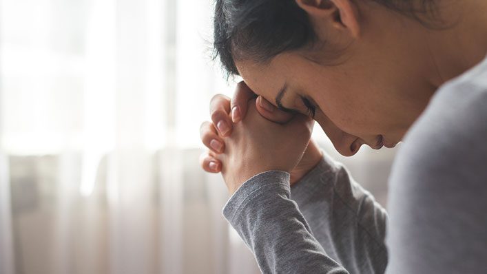 8 Prayers for Strength When You’re Feeling Weak