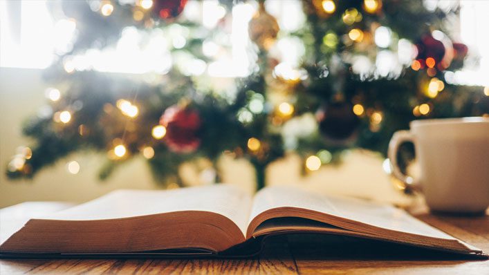 15 Christmas Bible Verses to Reflect on During the Holidays