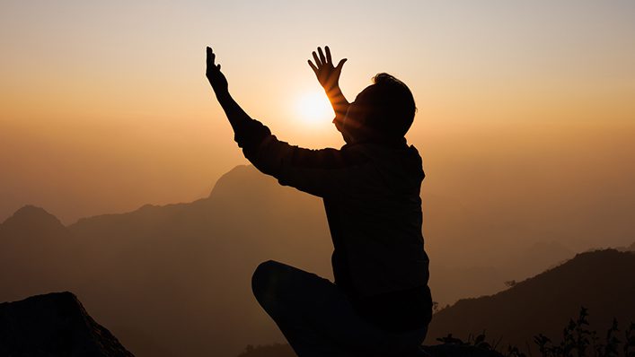 10 Powerful Reasons to Love God and Strengthen Your Faith