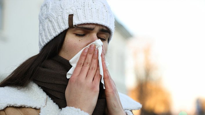 How to Instantly Clear a Stuffy Nose with This One Simple Hack